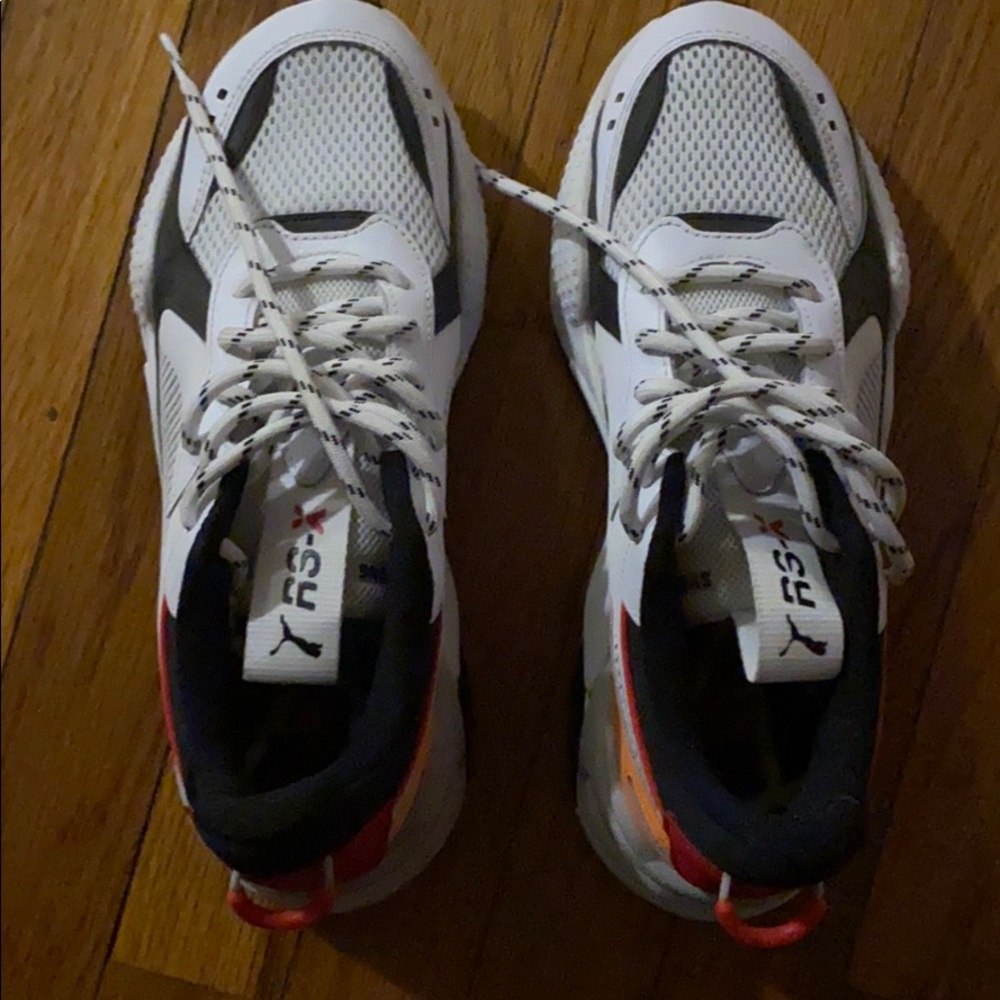 Puma sneakers .  Big Kids size 6.5  women 8